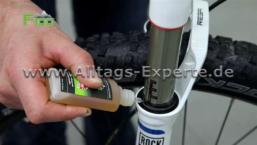 Dr. Wack - F100 Fahrrad Kettenöl - extreme Leichtgängigkeit aller  beweglichen Teile, Aerosoldose 300ml